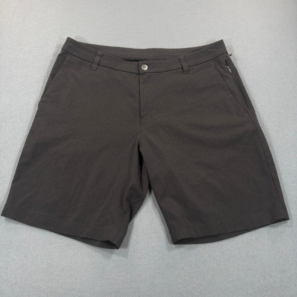 Lululemon Commission Shorts Mens 35 Grey Micro Grid Ripstop Golf Casual 9 Inseam